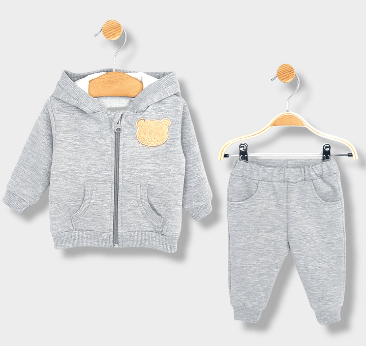 Rainy Dvodijelni komplet za bebe Plišani medvjedić 62-74 cm. sivi